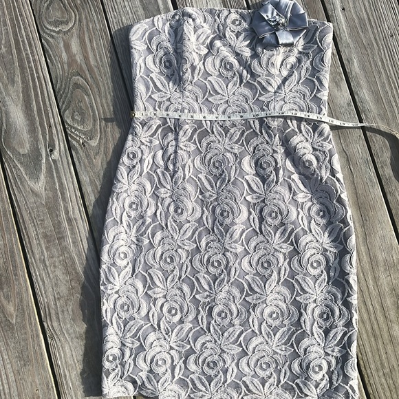 Suzi Chin Maggy Boutique lovely lace strapless dress 10-12 - Picture 9 of 11